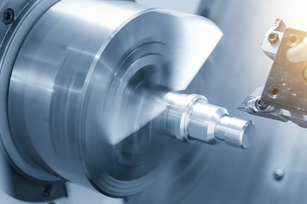 Hợp đồng gia công cơ khí: Nội dung & rủi ro pháp lý cần nắm rõ