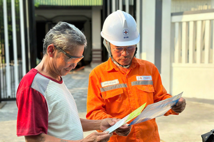 Thủ tục ký hợp đồng mua bán điện sinh hoạt mới nhất 2025